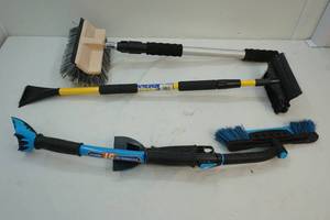 Wash brush and ice scrapers