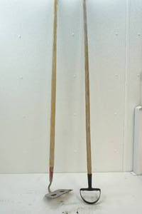 Hoes