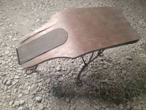 lot 141 image: Vintage Shoe Shine Stand See Photo...