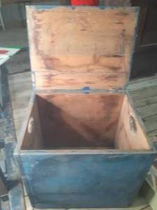 lot 162 image: Wood Box 20.5 X 15.5 X 19.5 See...