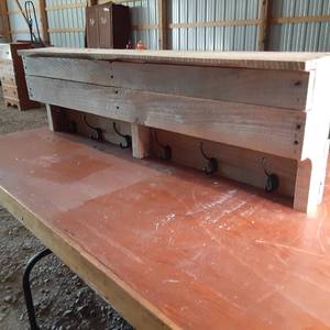 lot 190 image: Wooden Wall Mount Coat Rack with Ho...