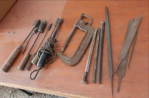 lot 213 image: Soldering Tins, Files, Concrete Chi...