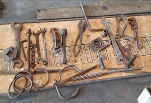 lot 232 image: Vintage Hand Tools See Photos...