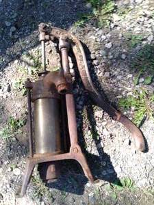 lot 74 image: Brass Cistern Pump See Photos Unt...
