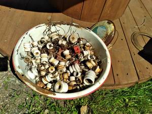 lot 85 image: Enamel Bowl of Vintage Insulators ...