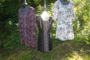 lot 7 image: 3 small...