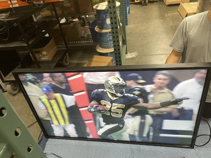 lot 71 image: Planar EP6514K-T Commercial-Grade 24x7 Interactive Ultra-High Definition UHD 65 4K Display  Monitor