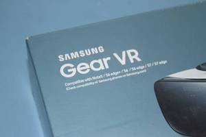 lot 11 image: Lot of 2 - New - Samsung Gear VR Virtual Reality Headsets