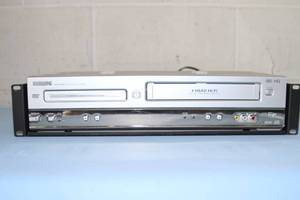 lot 43 image: Philips Combination - Digital Video Disc Player DVD and Video Cassette Recorder VCR with Remote Control