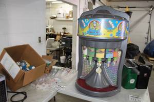 Pucker Powder Candy Art Dispenser  with Straws and Powder