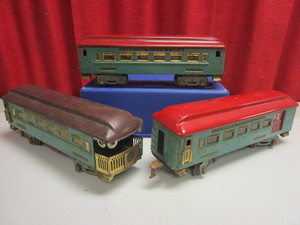 VINTAGE AMERICAN FLYER PULLMAN TIN STANDARD TRAIN CARS
