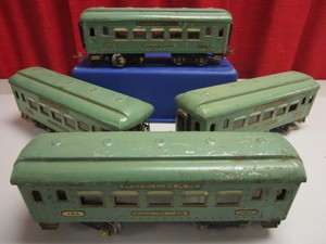 VINTAGE IVES TIN STANDARD PULLMAN TRAIN CARS
