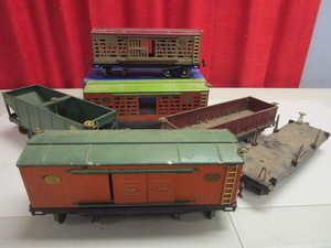 VINTAGE AMERICAN FLYER TIN STANDARD CARS