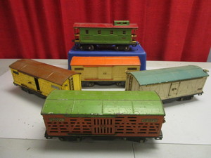 VINTAGE LIONEL TIN STANDARD ENGINE, CARS
