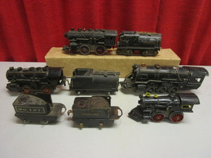 VINTAGE AMERICAN FLYER O LOCOMOTIVES, TENDERS