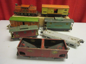 VINTAGE LIONEL TIN O TRAIN CARS, #252 ENGINE