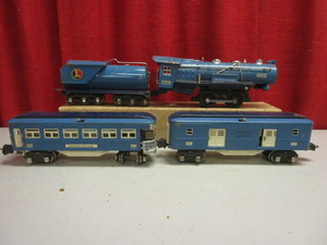 VINTAGE LIONEL O TRAIN CARS, #263E ENGINE