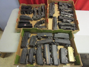 VINTAGE LIONEL O ENGINES, TENDERS, PARTS