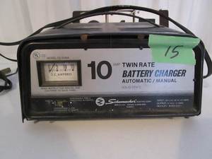 lot 15 image: Schumacher Battery Charger