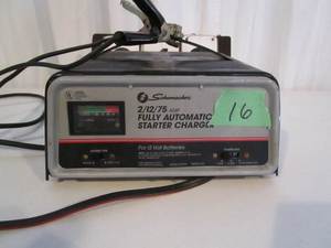 lot 16 image: Schumacher Automatic CharterStarter