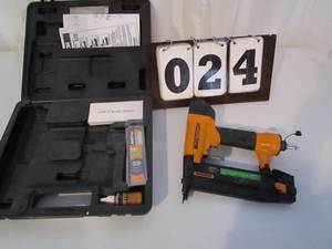 lot 24 image: Bostitch Brad Nailer