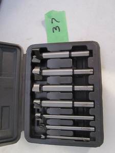 lot 37 image: Drill Bit Set