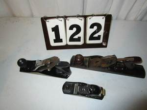 lot 122 image: Planers