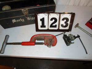 lot 123 image: Metal Tool Box wAsst Plumbing Tools & Supplies