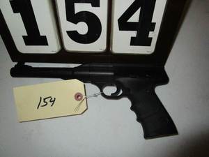 lot 154 image: Browning Pellet Pistol