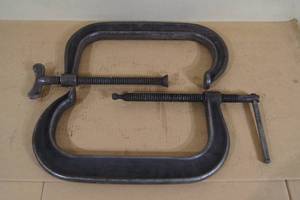 lot 51 image: 2 Large Heavy Duty Steel C-Clamps - 10