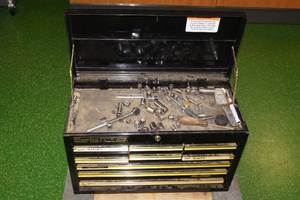 lot 6 image: Clarke HD Plus Tool Box with Tools