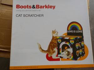 Boots & Barkley Cat Scratcher 25 1...