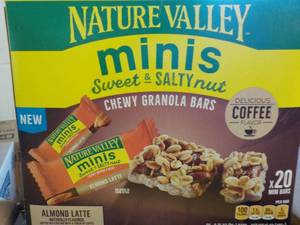 5 - 15 oz Boxes Nature Valley Minis...