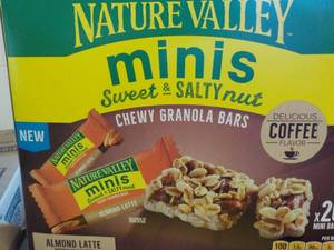 5 - 15 oz Boxes Nature Valley Minis...