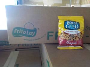 4 Cases 40 Bags each Rold Gold Hear...