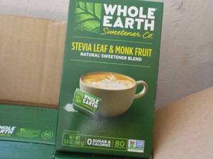 Case of 12 Boxes Whole Earth Stevia...