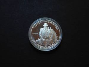 lot 97 image: 1982 Proof Comm. Washington Half Dollar 90% Silver Orig. Mint Box and COA