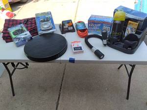 lot 295 image: new in packaging EZ Chill auto air ...