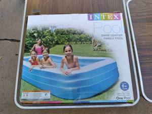lot 389 image: intex Pool Swim Center Family Pool ...