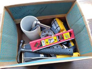 lot 440 image: Craftsman Drill Bits, Sockets, Quic...