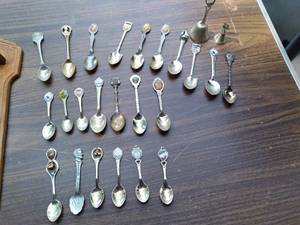 lot 446 image: Collector Spoons and (2) Holders...