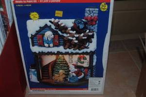 lot 630 image: Massive lot of Christmas Holiday Gi...