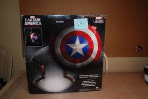 lot 641 image: Marvel Legends 24 Captain America ...