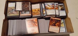 lot 706 image: Large lot of Magic The Playing Card...