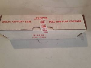 lot 725 image: Box of Fleet 1989 Factory Baseball ...