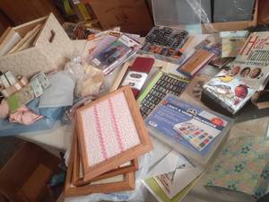 lot 740 image: Huge Assortment of Sewing& Crafting...