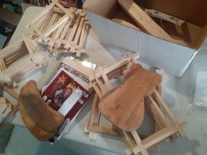 lot 284 image: Needlepoint and Craft Items and Sup...