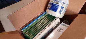 lot 748 image: Flower Fertilizer and More See Ph...