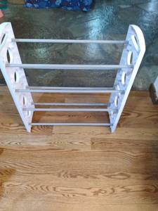 lot 550 image: Light weight plastic and metal shoe...