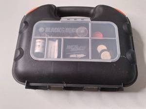 lot 553 image: Black and Decker 3.6 volt 2-speed W...
